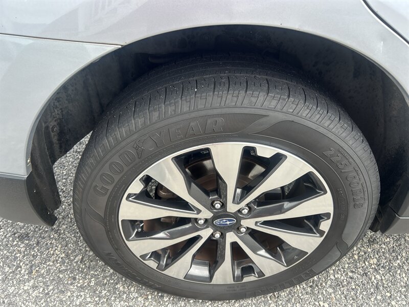2016 Subaru Outback 2.5i Limited - Photo 43 - Cleveland, GA 30528