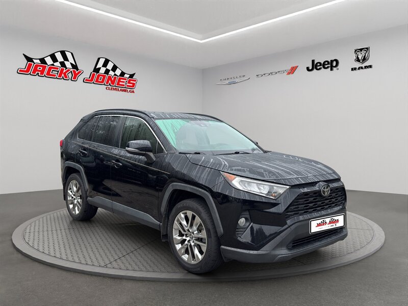 2020 Toyota RAV4 XLE Premium - Photo 10 - Cleveland, GA 30528