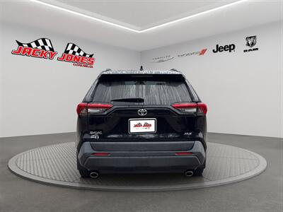 2020 Toyota RAV4 XLE Premium - Photo 7 - Cleveland, GA 30528