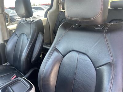 2017 Chrysler Pacifica Touring Plus - Photo 17 - Cleveland, GA 30528