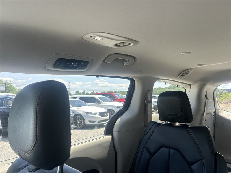 2017 Chrysler Pacifica Touring Plus - Photo 30 - Cleveland, GA 30528