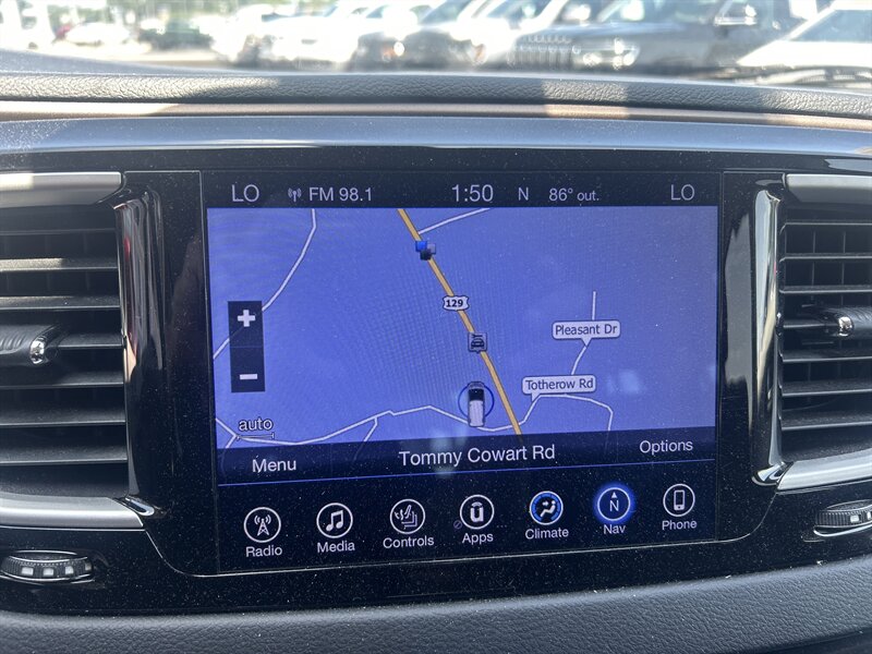 2017 Chrysler Pacifica Touring Plus - Photo 20 - Cleveland, GA 30528