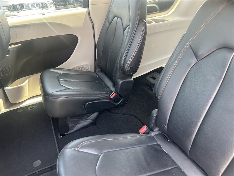 2017 Chrysler Pacifica Touring Plus - Photo 36 - Cleveland, GA 30528