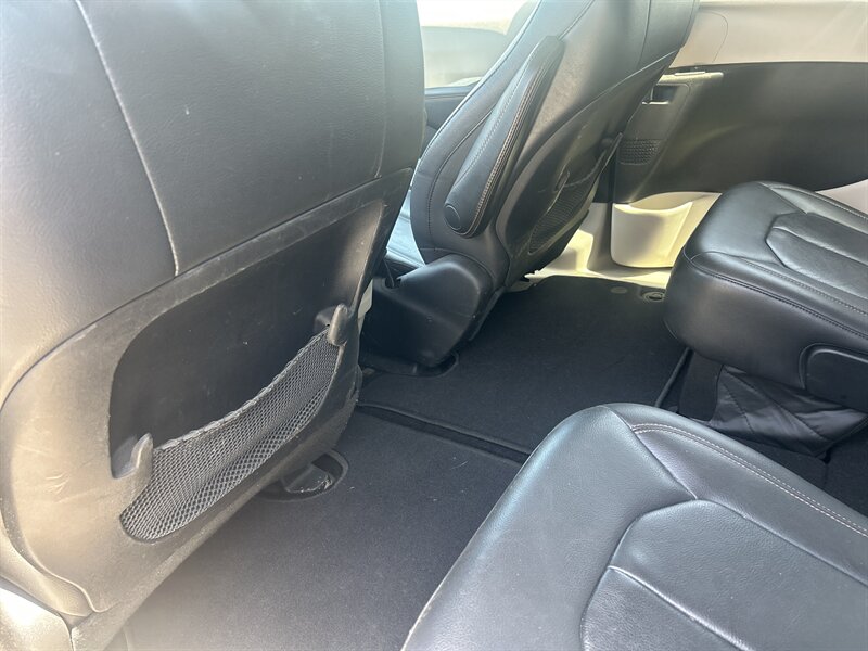 2017 Chrysler Pacifica Touring Plus - Photo 35 - Cleveland, GA 30528