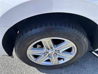 2019 Ford Expedition XLT   - Photo 15 - Cleveland, GA 30528