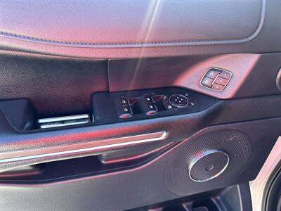 2019 Ford Expedition XLT   - Photo 18 - Cleveland, GA 30528