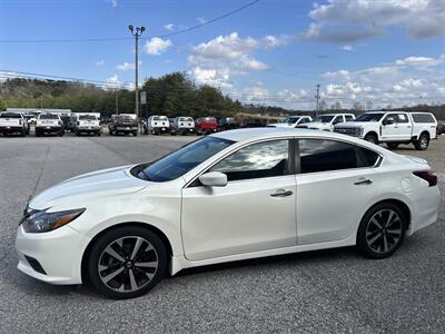 2018 Nissan Altima 2.5 SR - Photo 2 - Cleveland, GA 30528