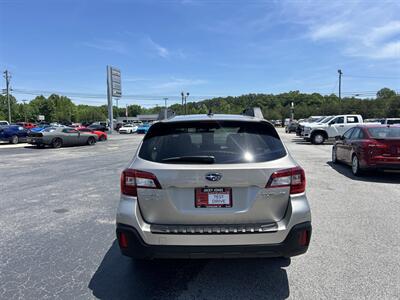 2019 Subaru Outback Limited   - Photo 5 - Cleveland, GA 30528