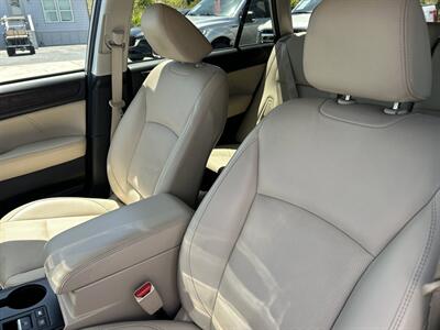 2019 Subaru Outback Limited   - Photo 18 - Cleveland, GA 30528