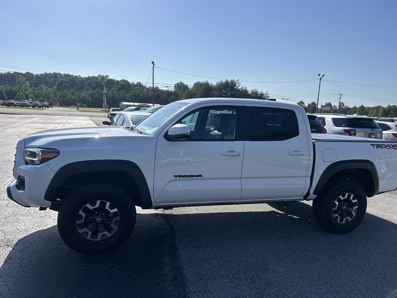 2023 Toyota Tacoma Lariat - Photo 59 - Cleveland, GA 30528
