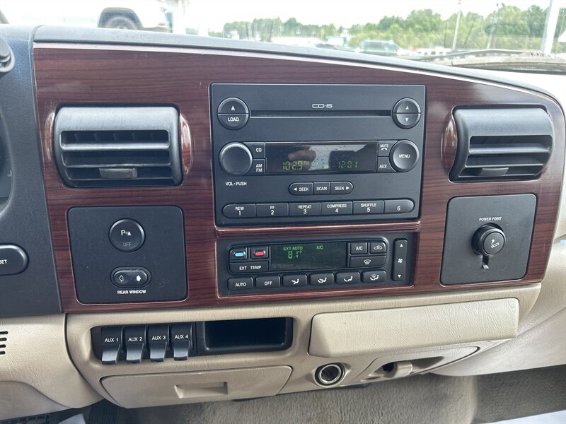 2005 Ford F-250 Lariat - Photo 27 - Cleveland, GA 30528