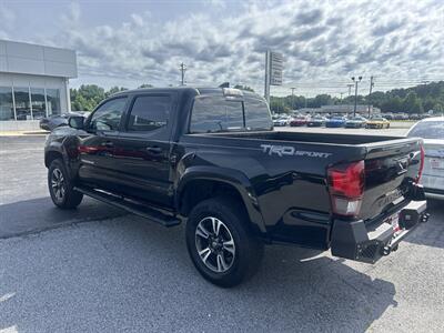 2019 Toyota Tacoma TRD Sport   - Photo 4 - Cleveland, GA 30528