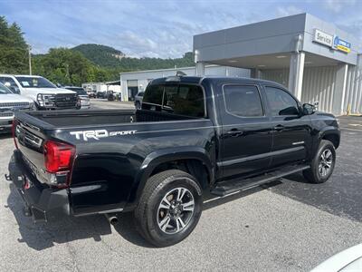 2019 Toyota Tacoma TRD Sport   - Photo 6 - Cleveland, GA 30528
