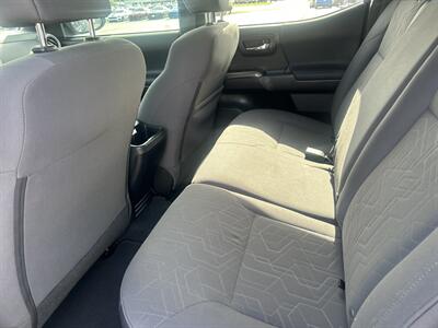 2019 Toyota Tacoma TRD Sport   - Photo 38 - Cleveland, GA 30528