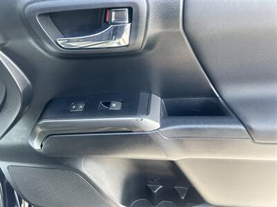 2019 Toyota Tacoma TRD Sport   - Photo 52 - Cleveland, GA 30528