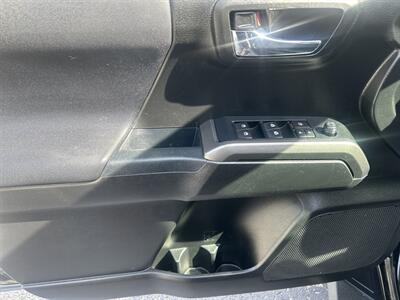 2019 Toyota Tacoma TRD Sport   - Photo 14 - Cleveland, GA 30528