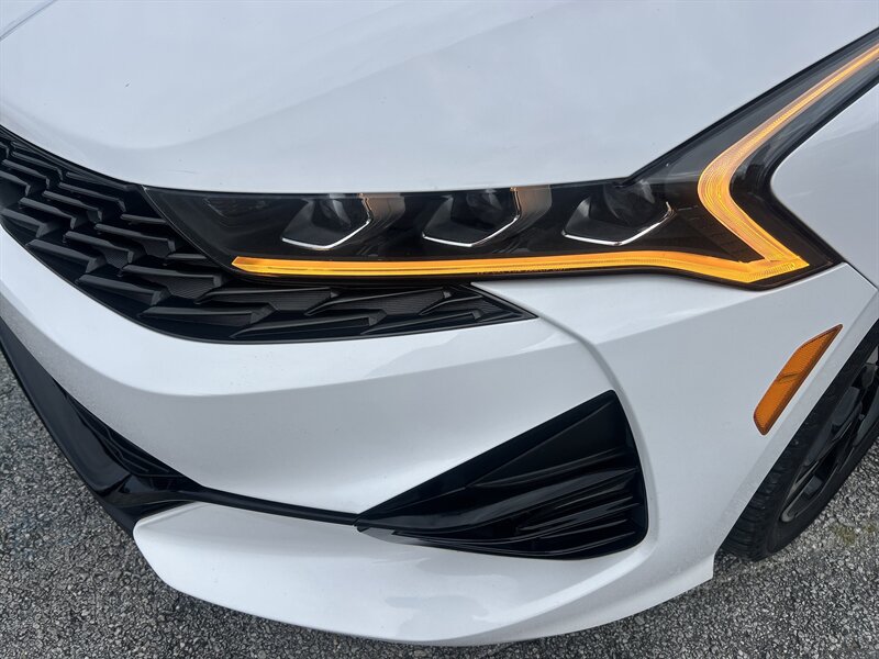 2021 Kia K5 GT-Line - Photo 11 - Cleveland, GA 30528