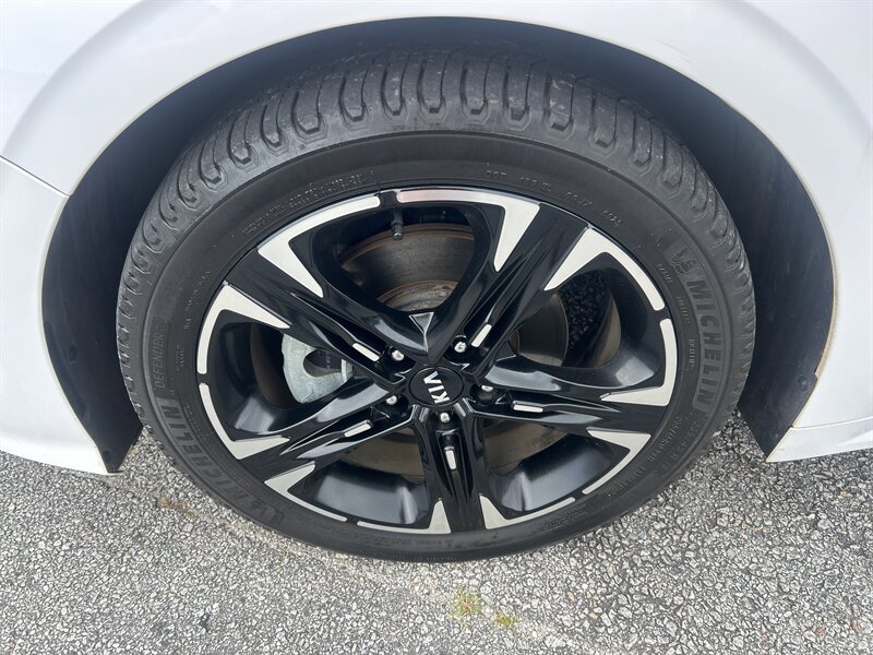 2021 Kia K5 GT-Line - Photo 12 - Cleveland, GA 30528