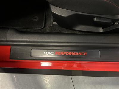 2018 Ford Mustang Shelby GT350R   - Photo 13 - Cleveland, GA 30528