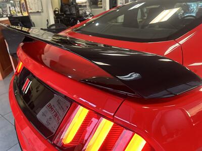2018 Ford Mustang Shelby GT350R   - Photo 34 - Cleveland, GA 30528