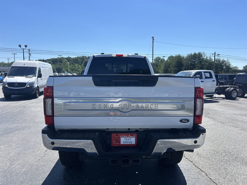2021 Ford F-350 King Ranch - Photo 8 - Cleveland, GA 30528