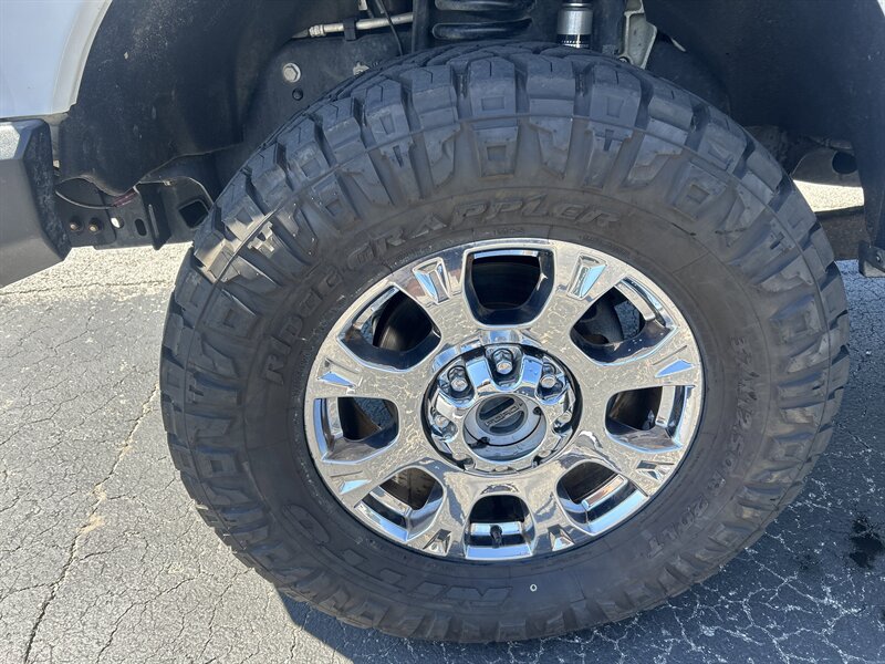 2021 Ford F-350 King Ranch - Photo 16 - Cleveland, GA 30528