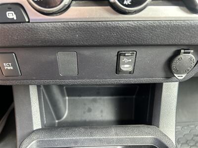 2017 Toyota Tacoma SR5   - Photo 61 - Cleveland, GA 30528
