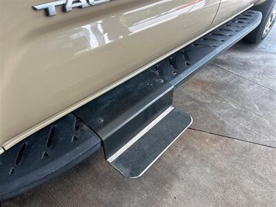 2017 Toyota Tacoma SR5   - Photo 10 - Cleveland, GA 30528