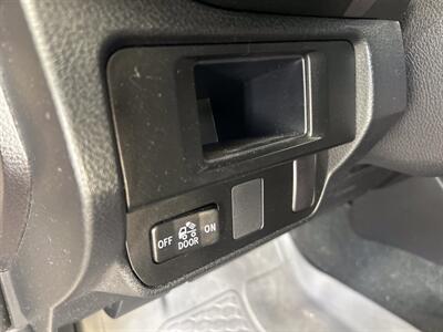 2017 Toyota Tacoma SR5   - Photo 12 - Cleveland, GA 30528