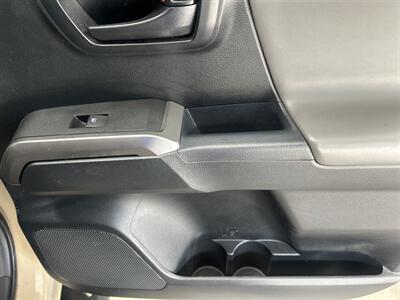 2017 Toyota Tacoma SR5   - Photo 45 - Cleveland, GA 30528