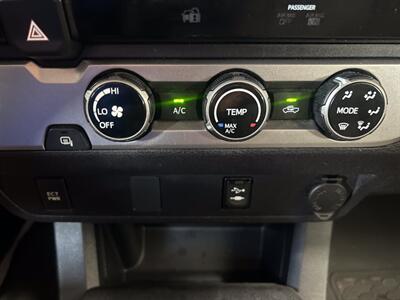2017 Toyota Tacoma SR5   - Photo 19 - Cleveland, GA 30528