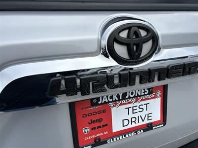 2013 Toyota 4Runner SR5 - Photo 41 - Cleveland, GA 30528