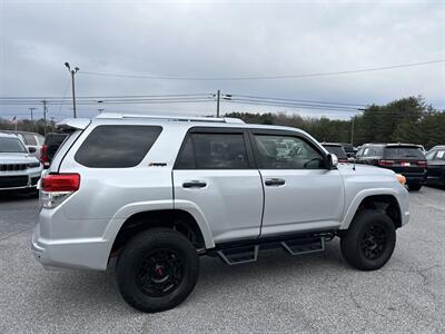 2013 Toyota 4Runner SR5   - Photo 7 - Cleveland, GA 30528