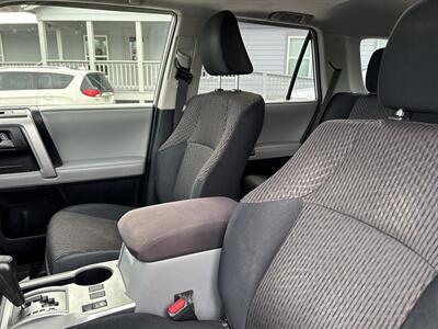 2013 Toyota 4Runner SR5   - Photo 18 - Cleveland, GA 30528