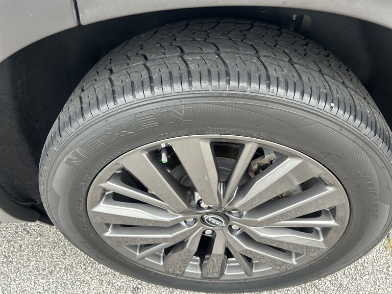 2022 Nissan Pathfinder SL - Photo 39 - Cleveland, GA 30528