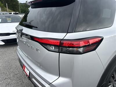 2022 Nissan Pathfinder SL - Photo 42 - Cleveland, GA 30528