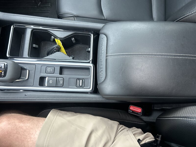 2022 Nissan Pathfinder SL - Photo 28 - Cleveland, GA 30528