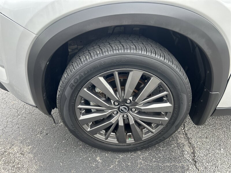 2022 Nissan Pathfinder SL - Photo 12 - Cleveland, GA 30528