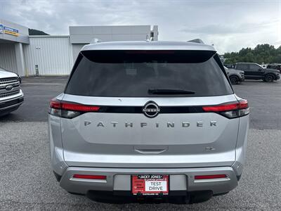 2022 Nissan Pathfinder SL - Photo 5 - Cleveland, GA 30528
