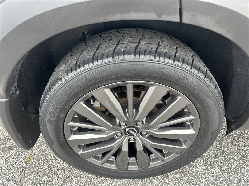 2022 Nissan Pathfinder SL - Photo 43 - Cleveland, GA 30528