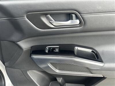 2022 Nissan Pathfinder SL - Photo 47 - Cleveland, GA 30528