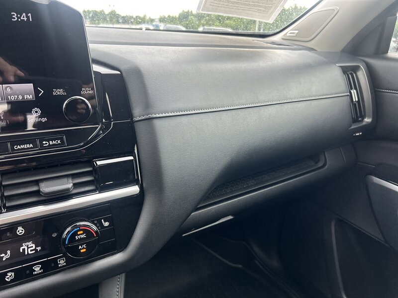 2022 Nissan Pathfinder SL - Photo 26 - Cleveland, GA 30528