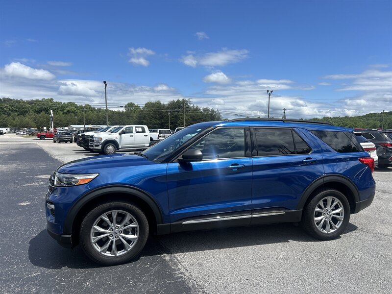 2020 Ford Explorer XLT - Photo 2 - Cleveland, GA 30528