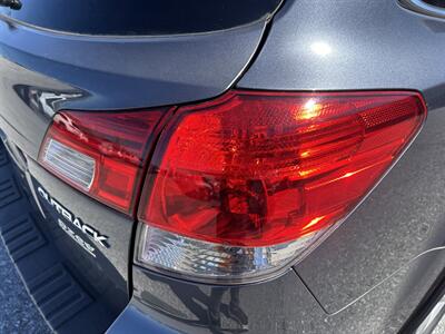 2014 Subaru Outback 2.5i Premium - Photo 15 - Cleveland, GA 30528