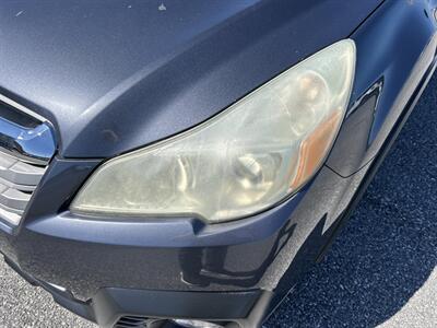 2014 Subaru Outback 2.5i Premium - Photo 12 - Cleveland, GA 30528