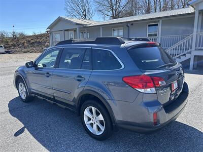 2014 Subaru Outback 2.5i Premium - Photo 4 - Cleveland, GA 30528