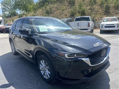 2022 Mazda CX-5 2.5 S Preferred Package   - Photo 9 - Cleveland, GA 30528