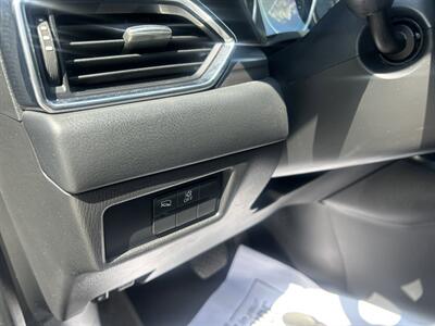 2022 Mazda CX-5 2.5 S Preferred Package   - Photo 15 - Cleveland, GA 30528