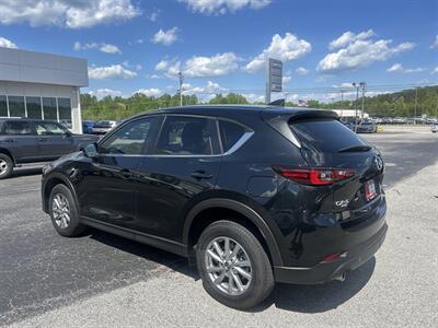 2022 Mazda CX-5 2.5 S Preferred Package   - Photo 4 - Cleveland, GA 30528