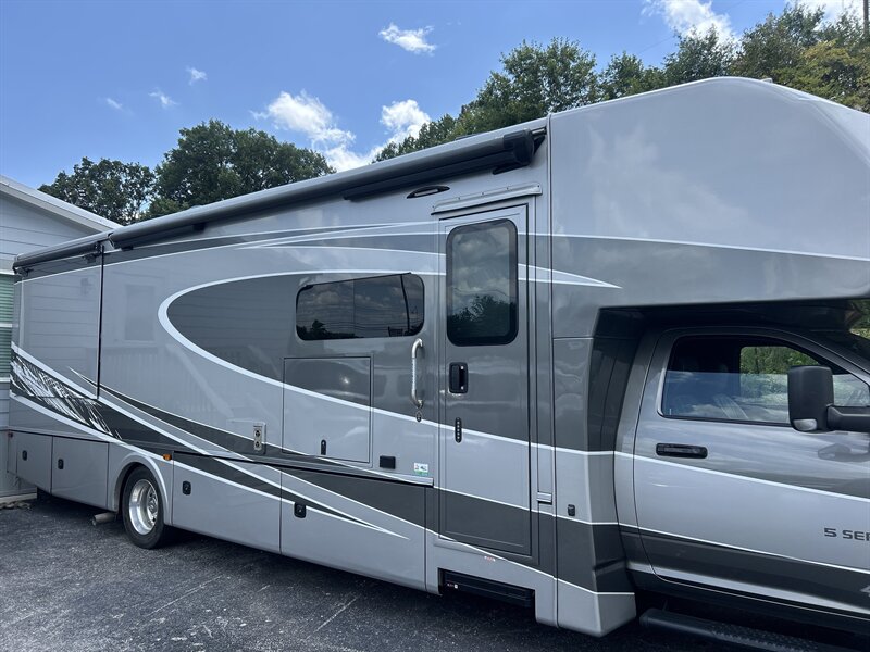 2021 RAM 5500 - Photo 7 - Cleveland, GA 30528